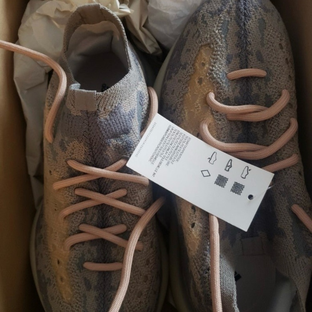 Adidas Yeezy Boost 380